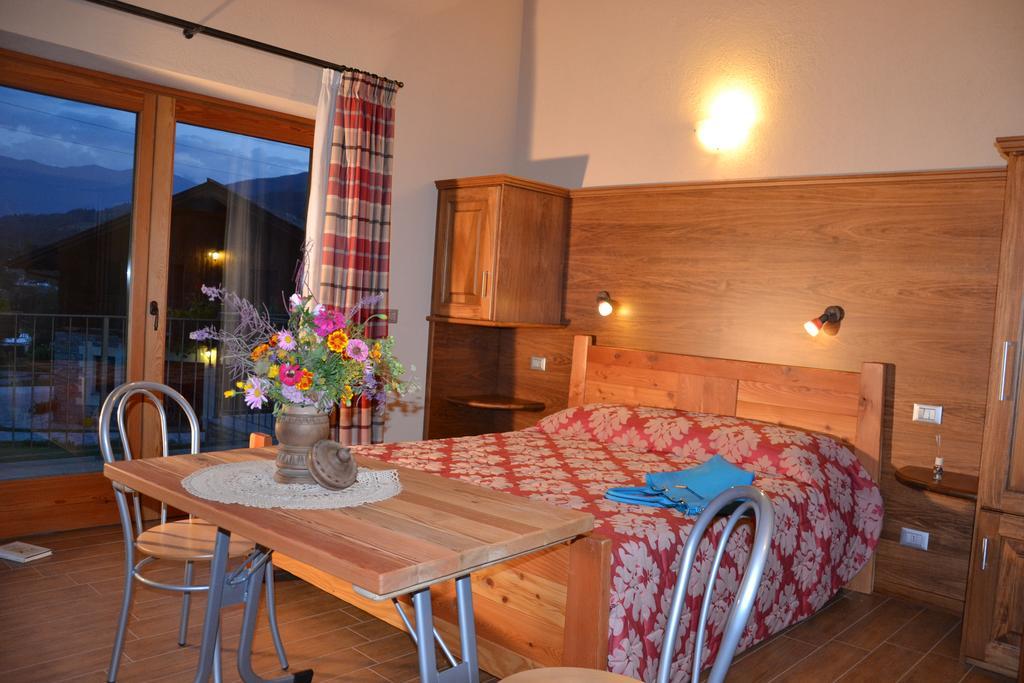 Village Paradis Roisan Pokoj fotografie