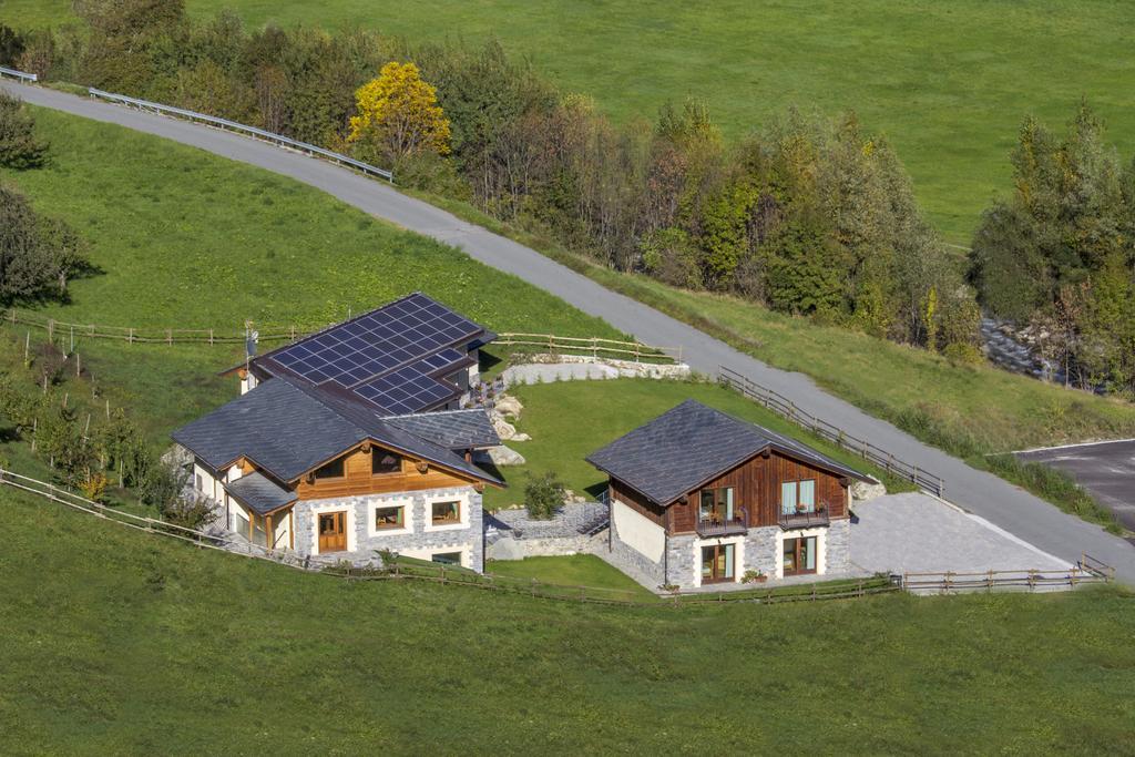 Village Paradis Roisan Exteriér fotografie