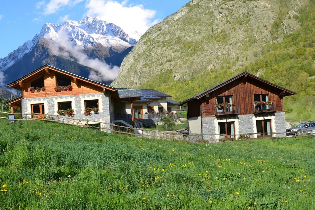 Village Paradis Roisan Exteriér fotografie